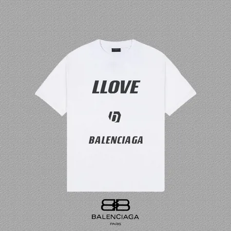 バレンシアガ Tシャツ