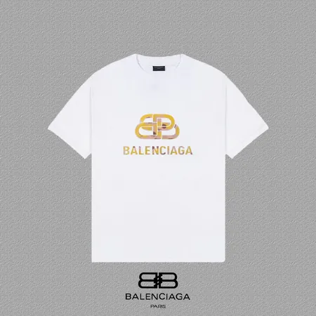 バレンシアガ Tシャツ