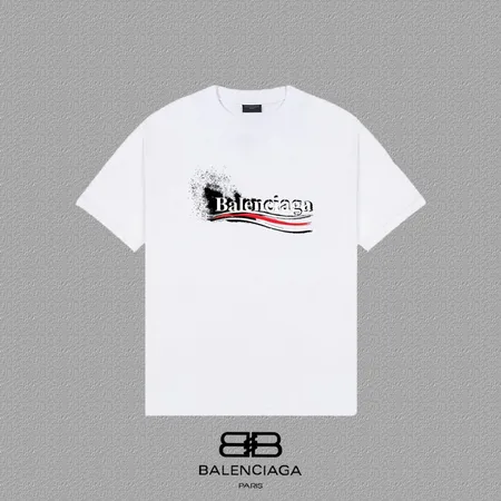 バレンシアガ Tシャツ