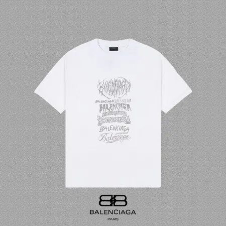 バレンシアガ Tシャツ