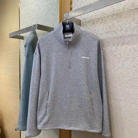 ミュウミュウ パーカー