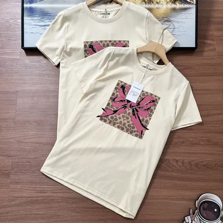 コーチ Tシャツ