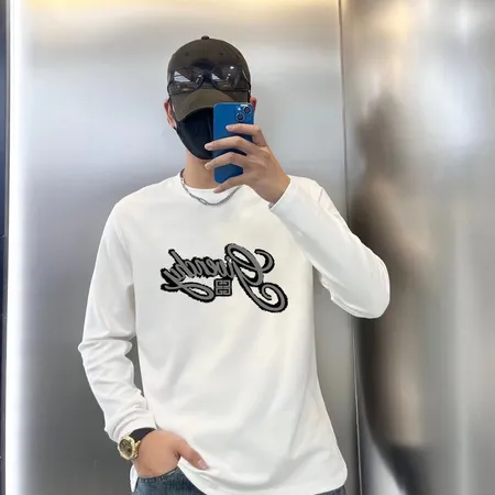 ジバンシィ Tシャツ