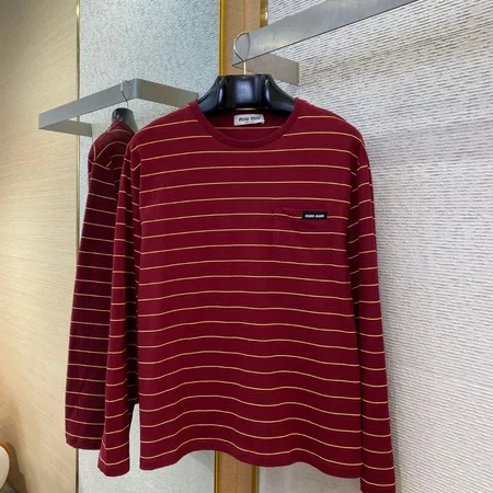 ミュウミュウ パーカー