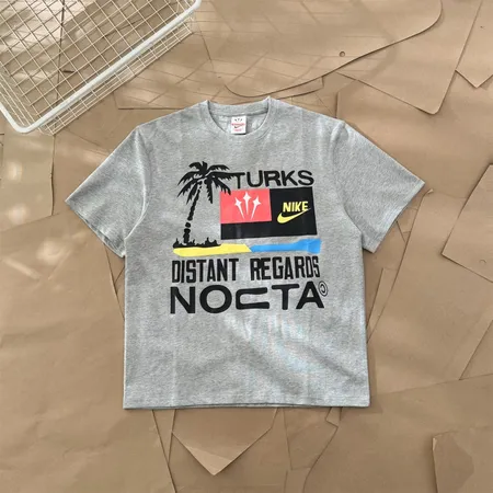 ナイキ Tシャツ