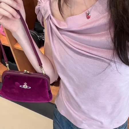 ヴィヴィアン・ウエストウッド Tシャツ