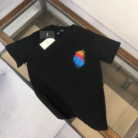 フェンディ Tシャツ
