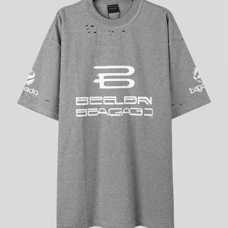 バレンシアガ Tシャツ