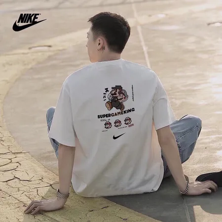 ナイキ Tシャツ