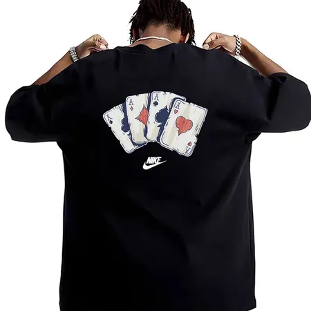 ナイキ Tシャツ