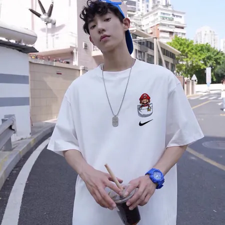 ナイキ Tシャツ