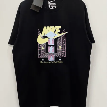 ナイキ Tシャツ