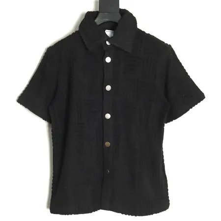 オフホワイト シャツ