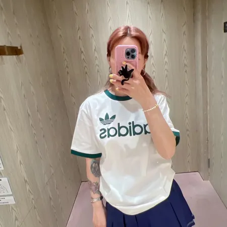 アディダス Tシャツ