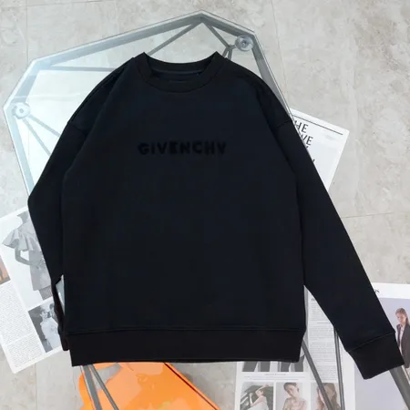 ジバンシィ パーカー