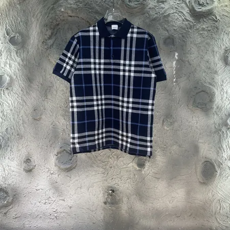 バーバリー ス Tシャツ