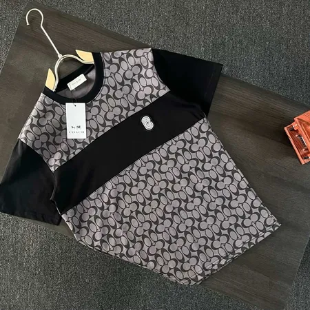 コーチ Tシャツ