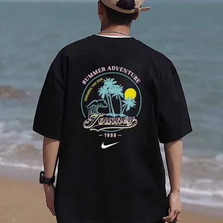ナイキ Tシャツ