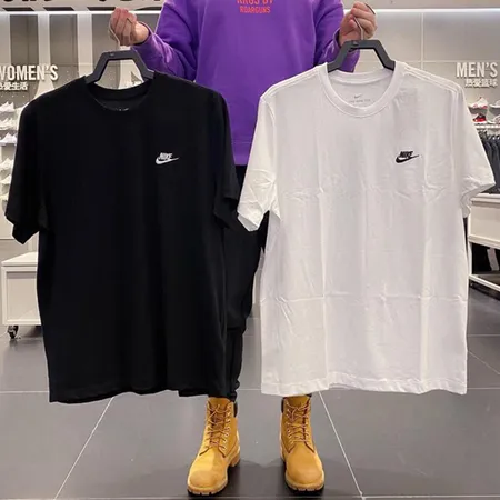 ナイキ Tシャツ