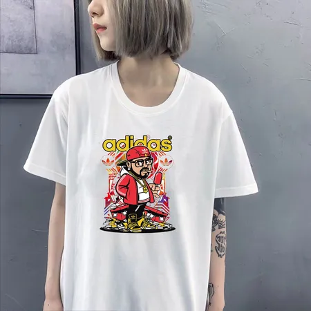 アディダス Tシャツ