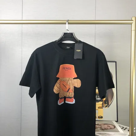 フェンディ Tシャツ