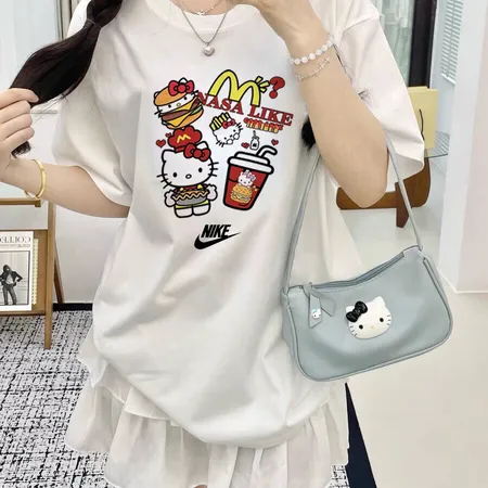 ナイキ Tシャツ