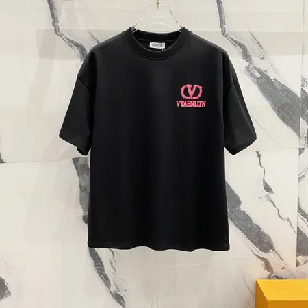 ヴァレンティノ Tシャツ