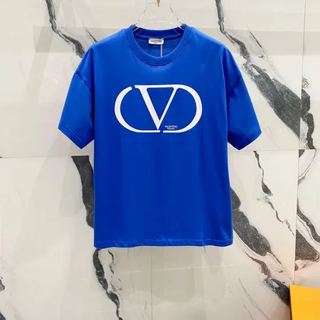 ヴァレンティノ Tシャツ