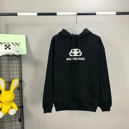 バレンシアガ パーカー