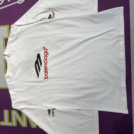 バレンシアガ パーカー