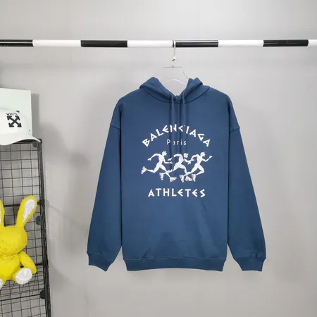 バレンシアガ パーカー