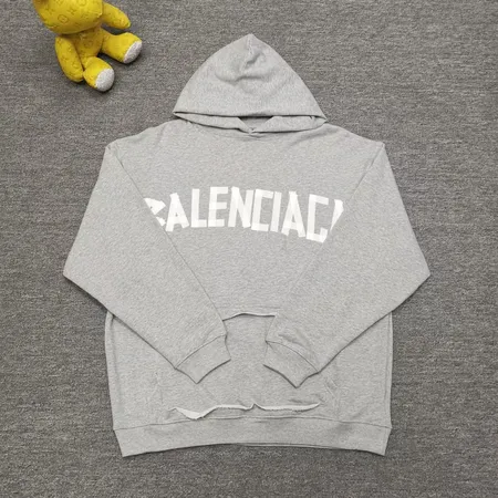 バレンシアガ パーカー