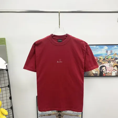 バレンシアガ Tシャツ