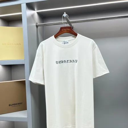 バーバリー ス Tシャツ