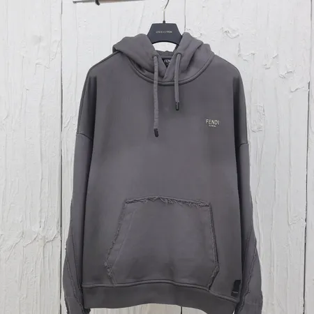 フェンディ パーカー