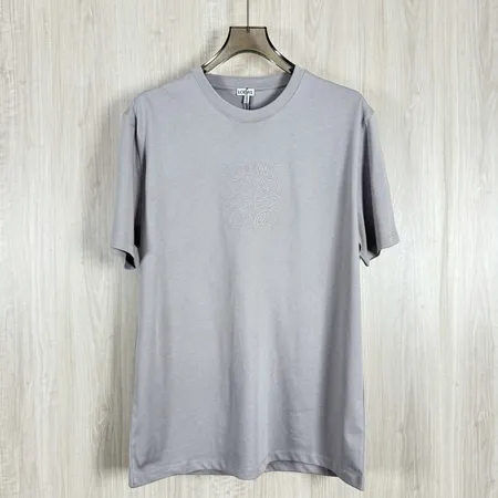 ロエベ Tシャツ