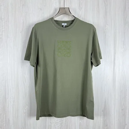 ロエベ Tシャツ