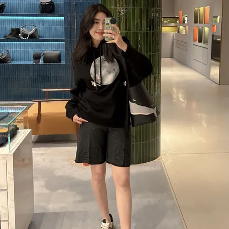 ロエベ パーカー