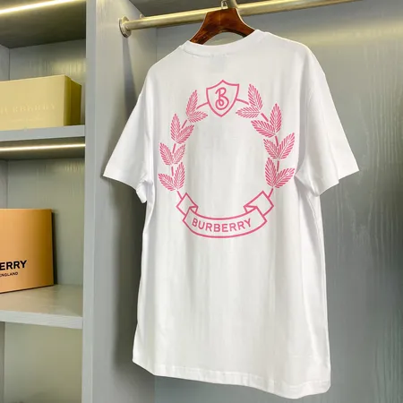 バーバリー ス Tシャツ