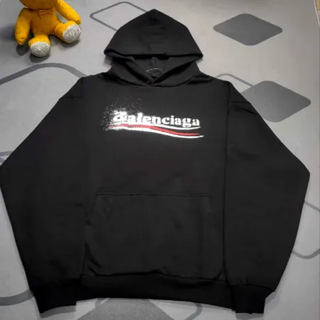 バレンシアガ パーカー