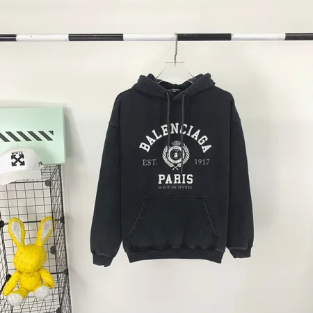 バレンシアガ パーカー