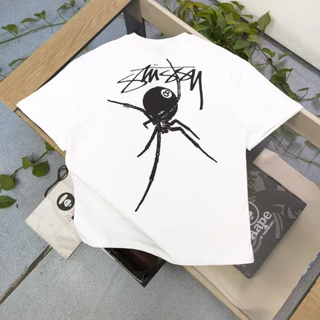 ステューシー Tシャツ