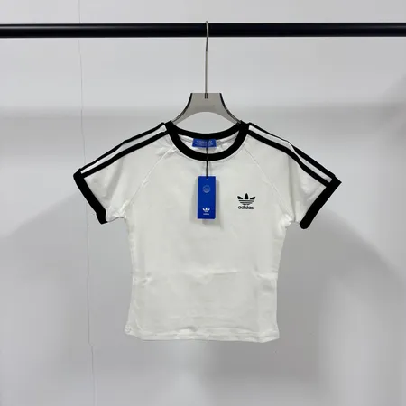 アディダス Tシャツ