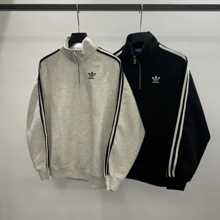 アディダス パーカー