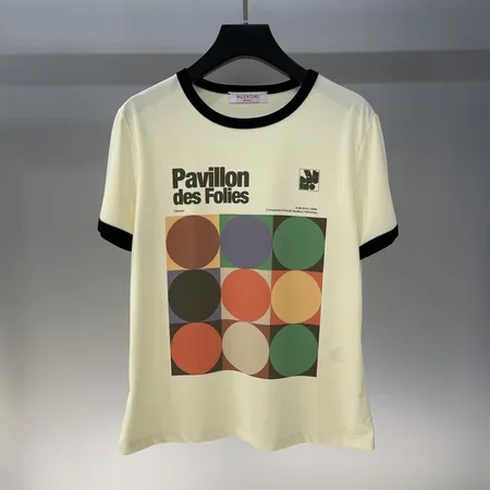 ヴァレンティノ Tシャツ