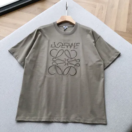 ロエベ Tシャツ