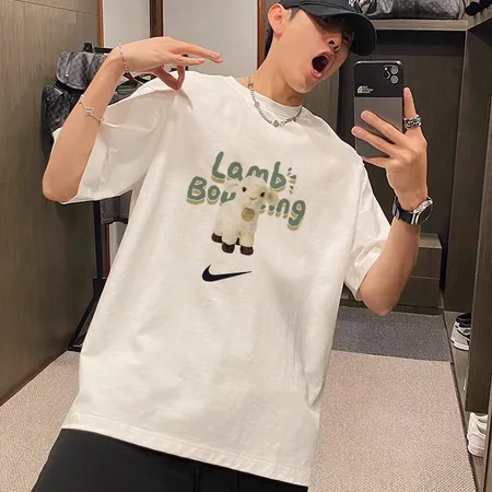 ナイキ Tシャツ