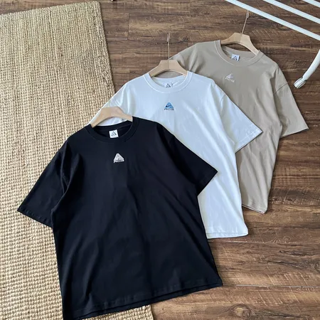 ナイキ Tシャツ