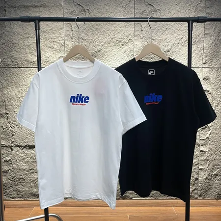 ナイキ Tシャツ