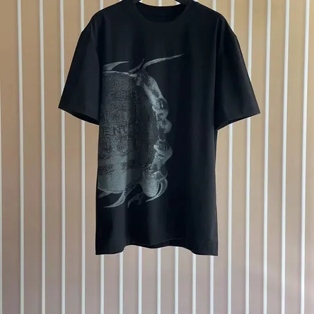 ジバンシィ Tシャツ